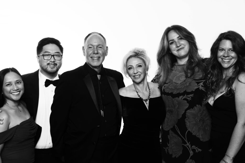 20251011_185940987-min