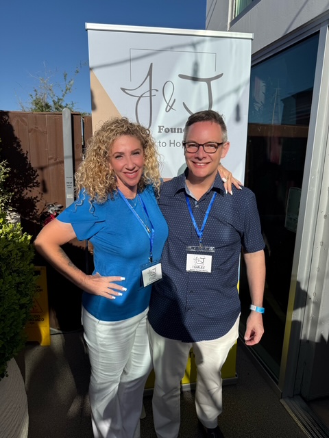 6EFFB49B-78DC-4F43-A65B-82B55580D07A